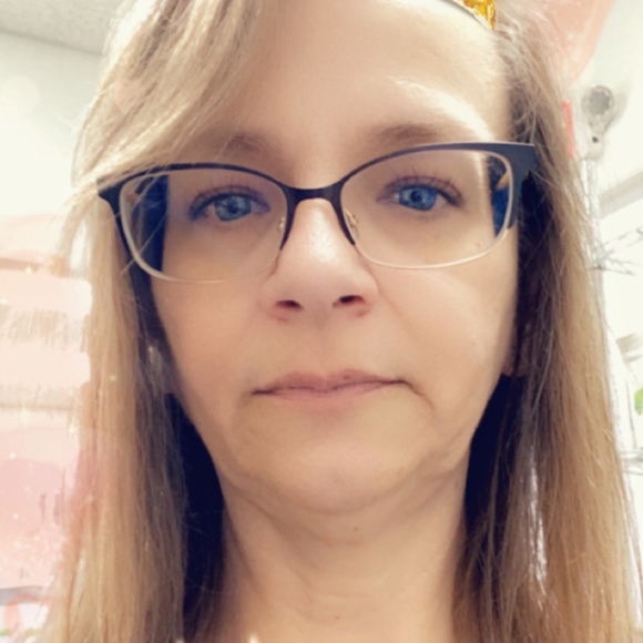 lauralharvey10